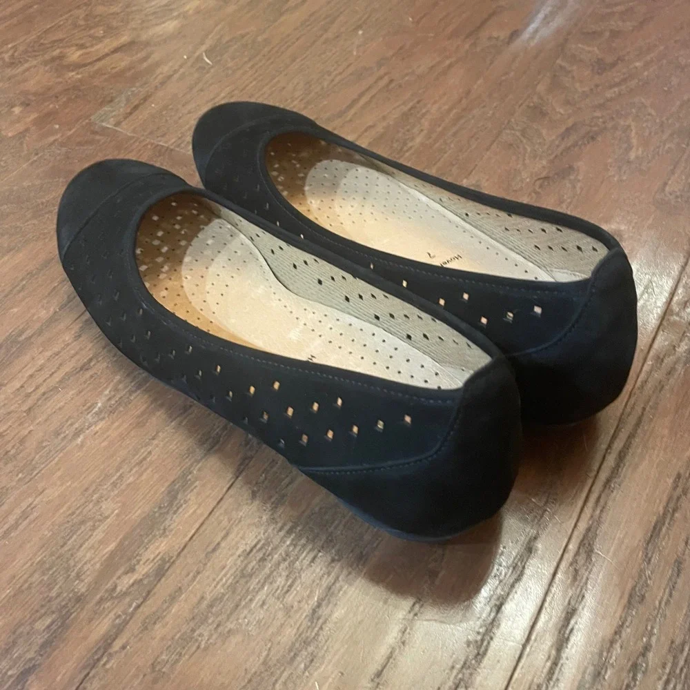 Gabor Hovercraft Flats Womens Black Perforated Suede Slip On Size 7